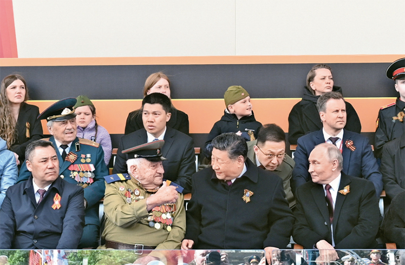 《求是》杂志发表习近平总书记重要文章《弘扬伟大抗战精神，向着中华民族伟大复兴的光辉彼岸奋勇前进》(图6)