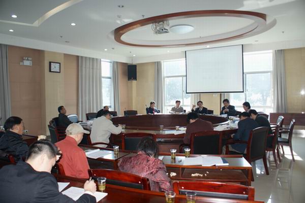 我院召开2011年度党组中心组(扩大)第四季度学习会议(图1) 我院召开2011年度党组中心组(扩大)第四季度学习会议(图1)