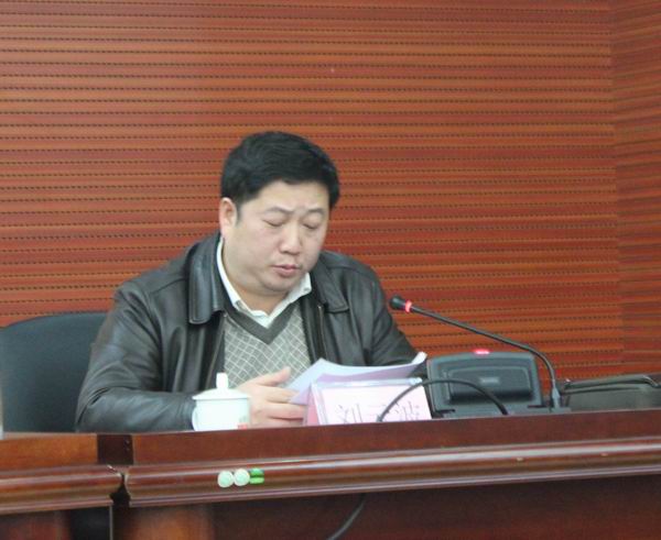 我院召开省管干部述职暨“一报告两评议”大会(图6) 我院召开省管干部述职暨“一报告两评议”大会(图6)