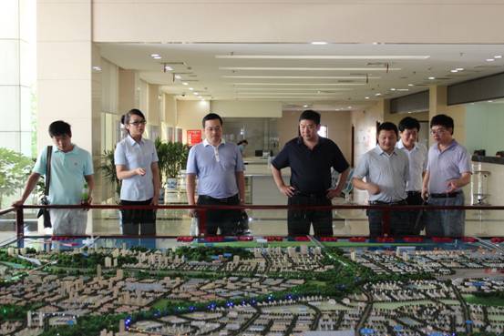 工经所郭勇所长应邀参加我省国家新型工业化示范基地发展规划评审(图1) 工经所郭勇所长应邀参加我省国家新型工业化示范基地发展规划评审(图1)
