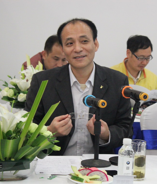 第十二届湖南十大杰出经济人物评选组委会实地考察第十四站·长沙驰宝汽车销售服务有限公司(图2) 第十二届湖南十大杰出经济人物评选组委会实地考察第十四站·长沙驰宝汽车销售服务有限公司(图2)